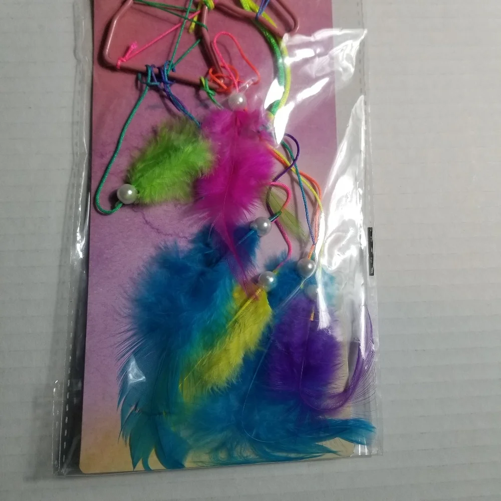 NWT DREAM CATCHER BRIGHT MULTICOLOR UNICORN AND FEATHERS